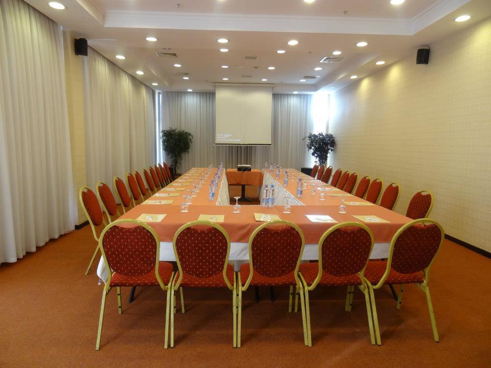 Grand Mir Hotel Taszkent Zewnętrze zdjęcie