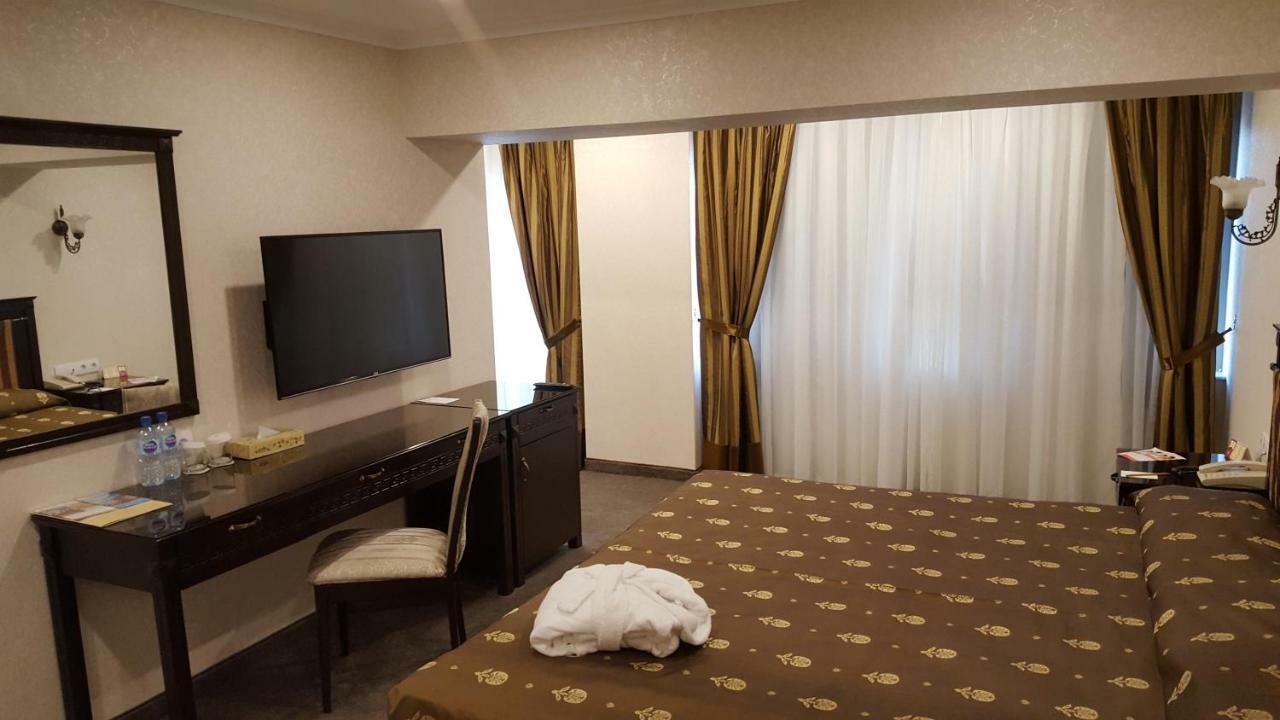 Grand Mir Hotel Taszkent Zewnętrze zdjęcie
