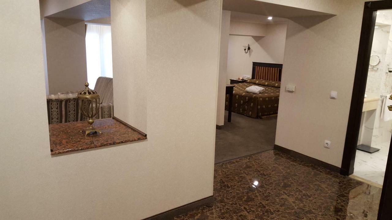 Grand Mir Hotel Taszkent Zewnętrze zdjęcie